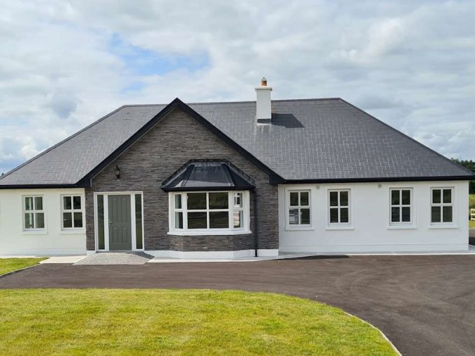 4 Bedroom Bungalow Farnbeg Grove