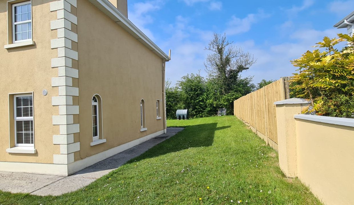 4 Bedroom Detached House The Rookery