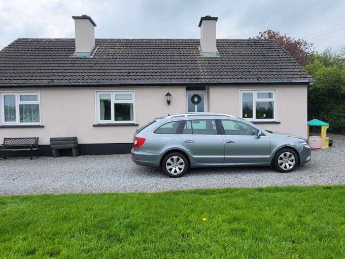 4 Bedroom Bungalow Carrowclogher