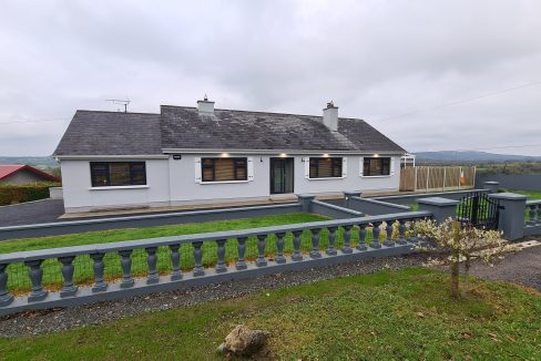 3 Bedroom Bungalow, Curry, Strokestown