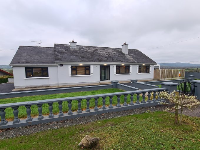 3 Bedroom Bungalow, Curry, Strokestown